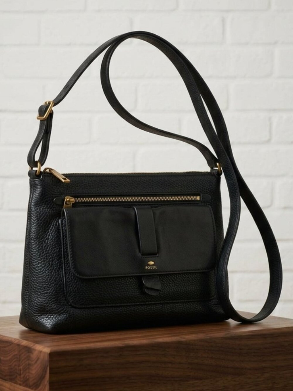 Fossil Black Pebbled Leather Crossbody Bag Brass Hardware